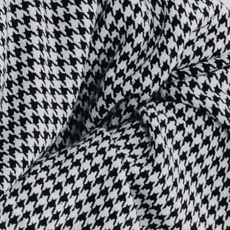 Recyklovaný polyester s recyklovanou vlnou a inými vláknami