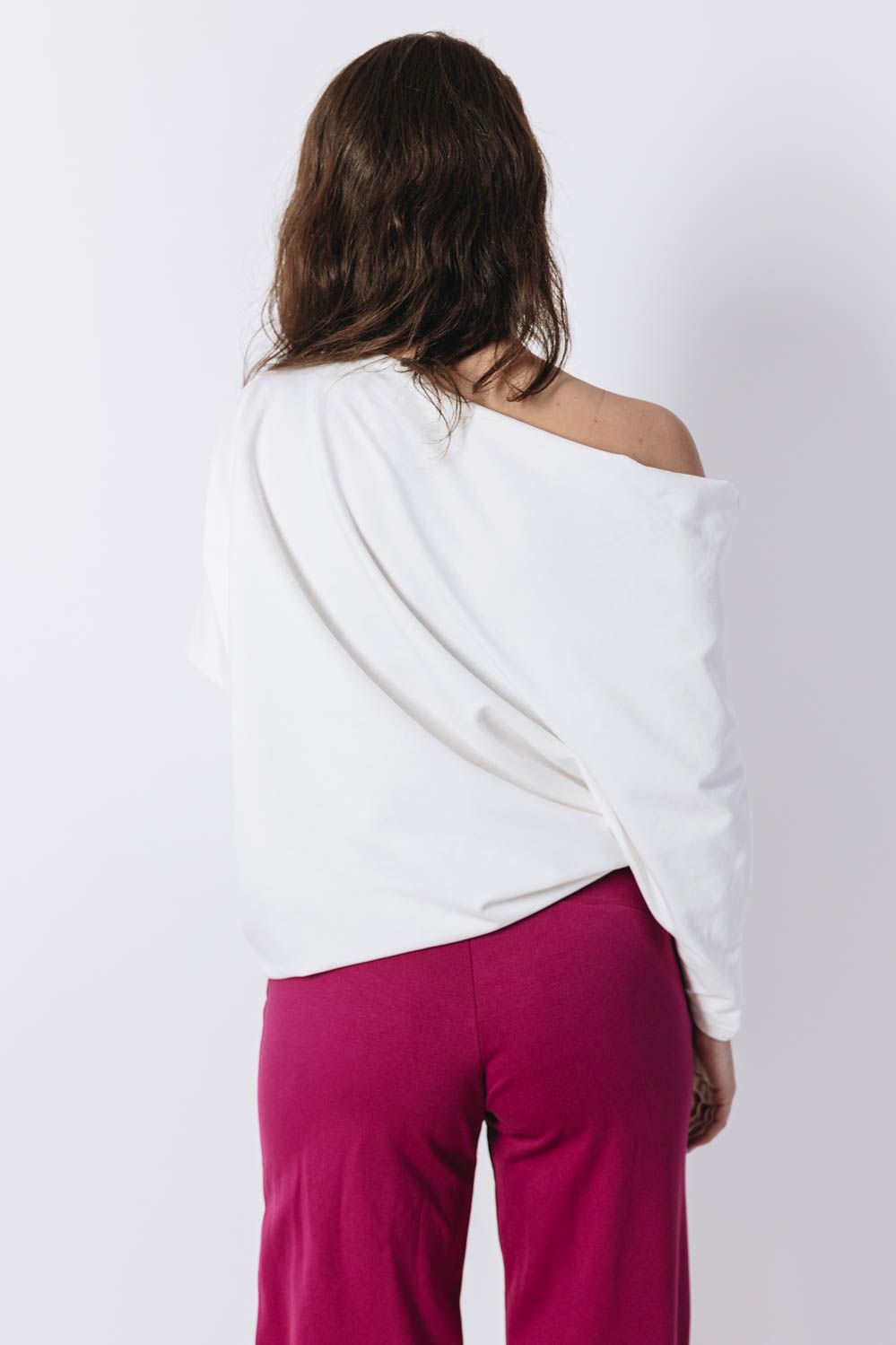 Kačka má na sobě při své výšce 170 cm velikost XS/S.