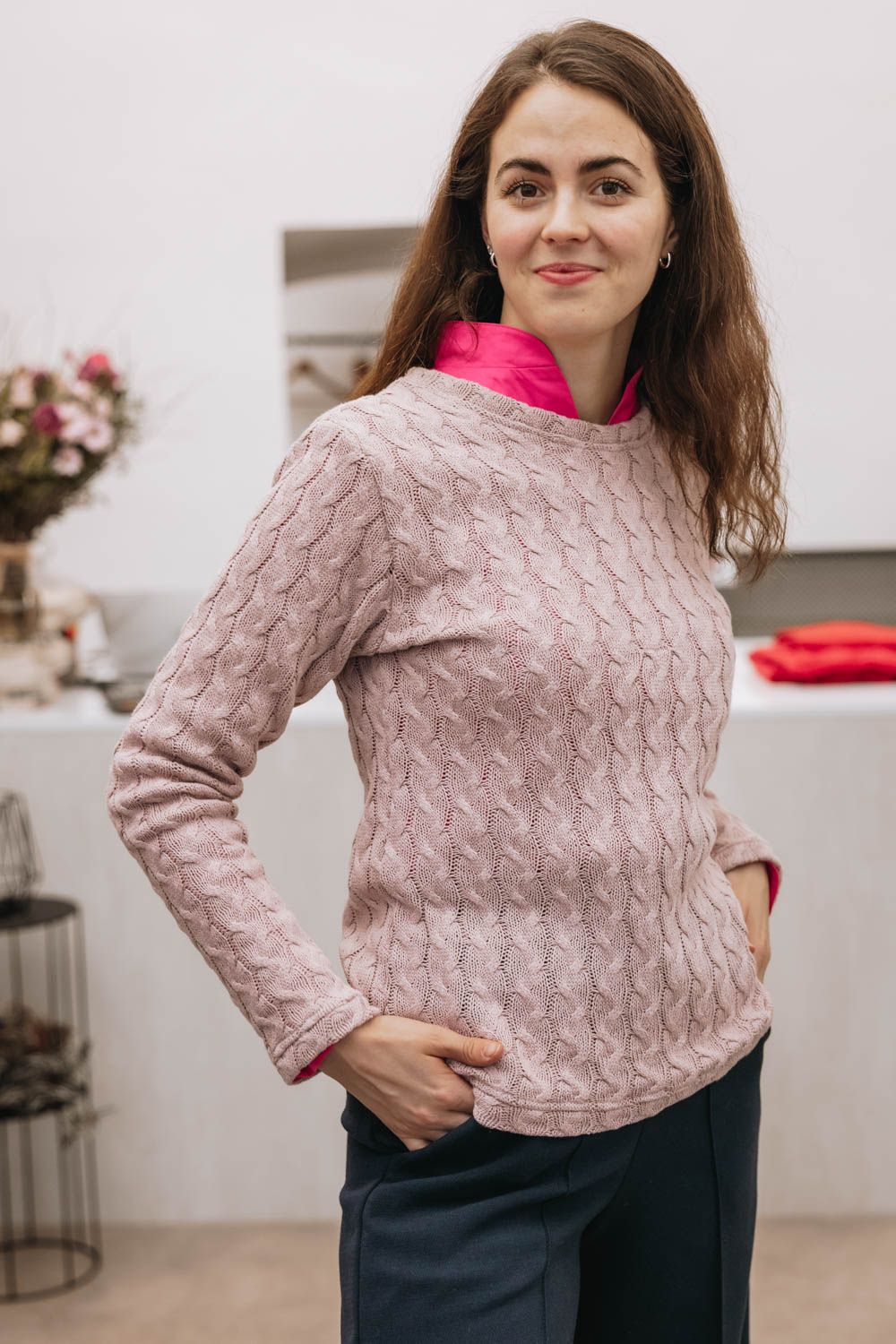 Káťa má na sobě při své výšce 170 cm velikost XS.