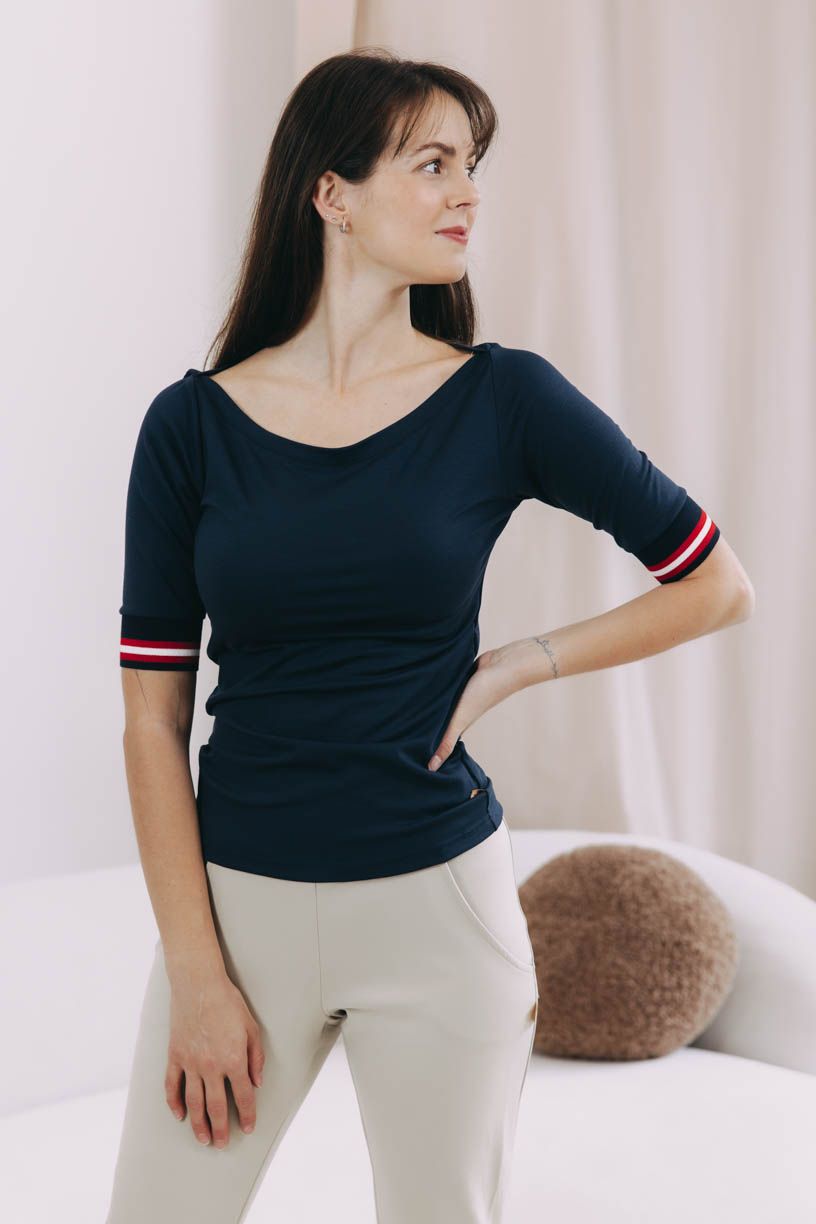 Káťa má na sobě při své výšce 170 cm velikost XS.