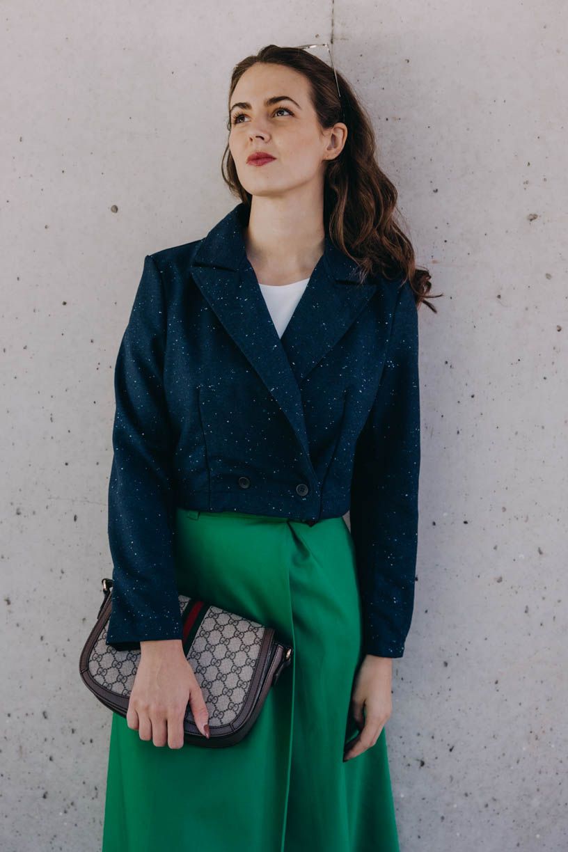 Káťa má na sobě při své výšce 170 cm velikost XS.