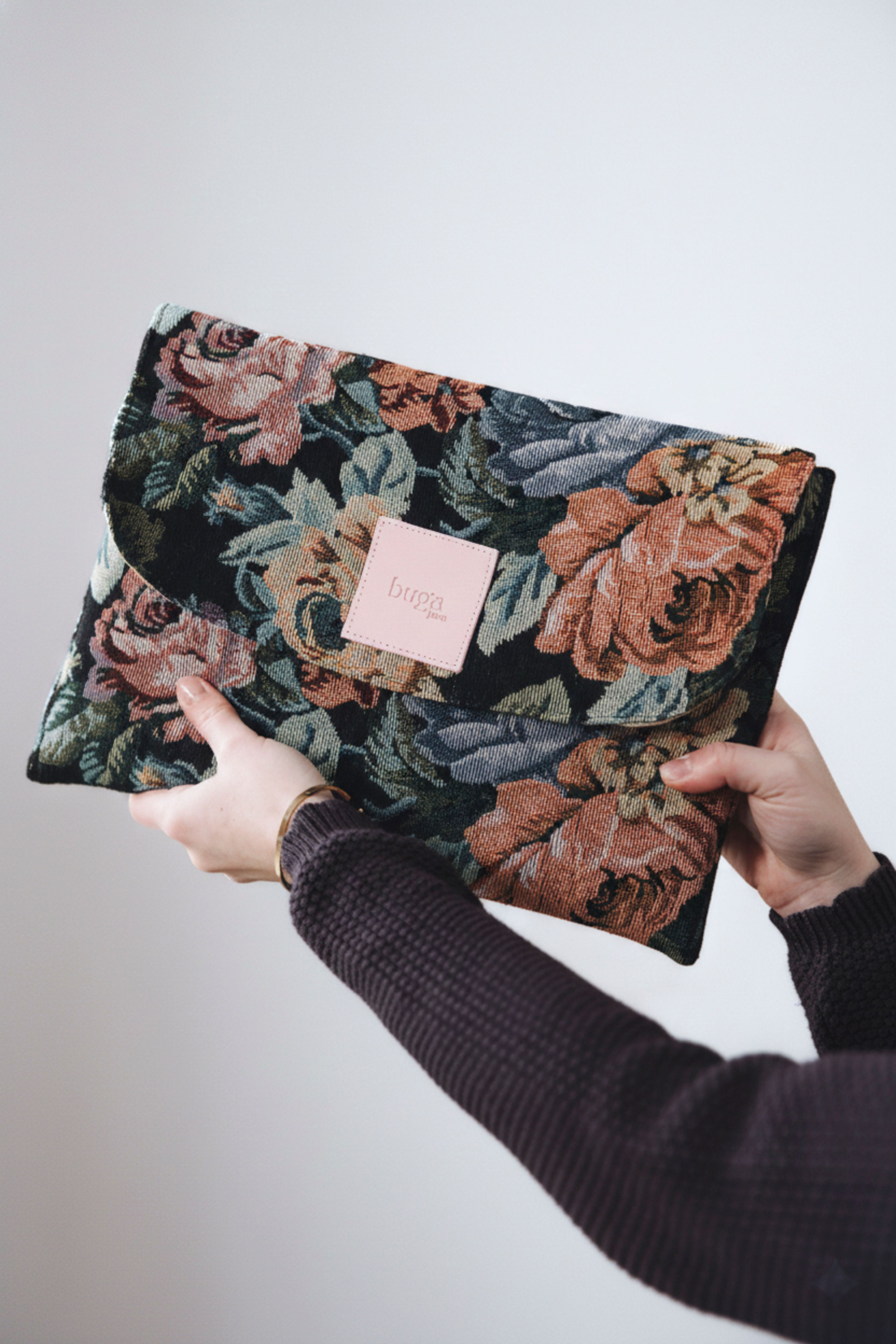 Zana Laptop Sleeve Flower