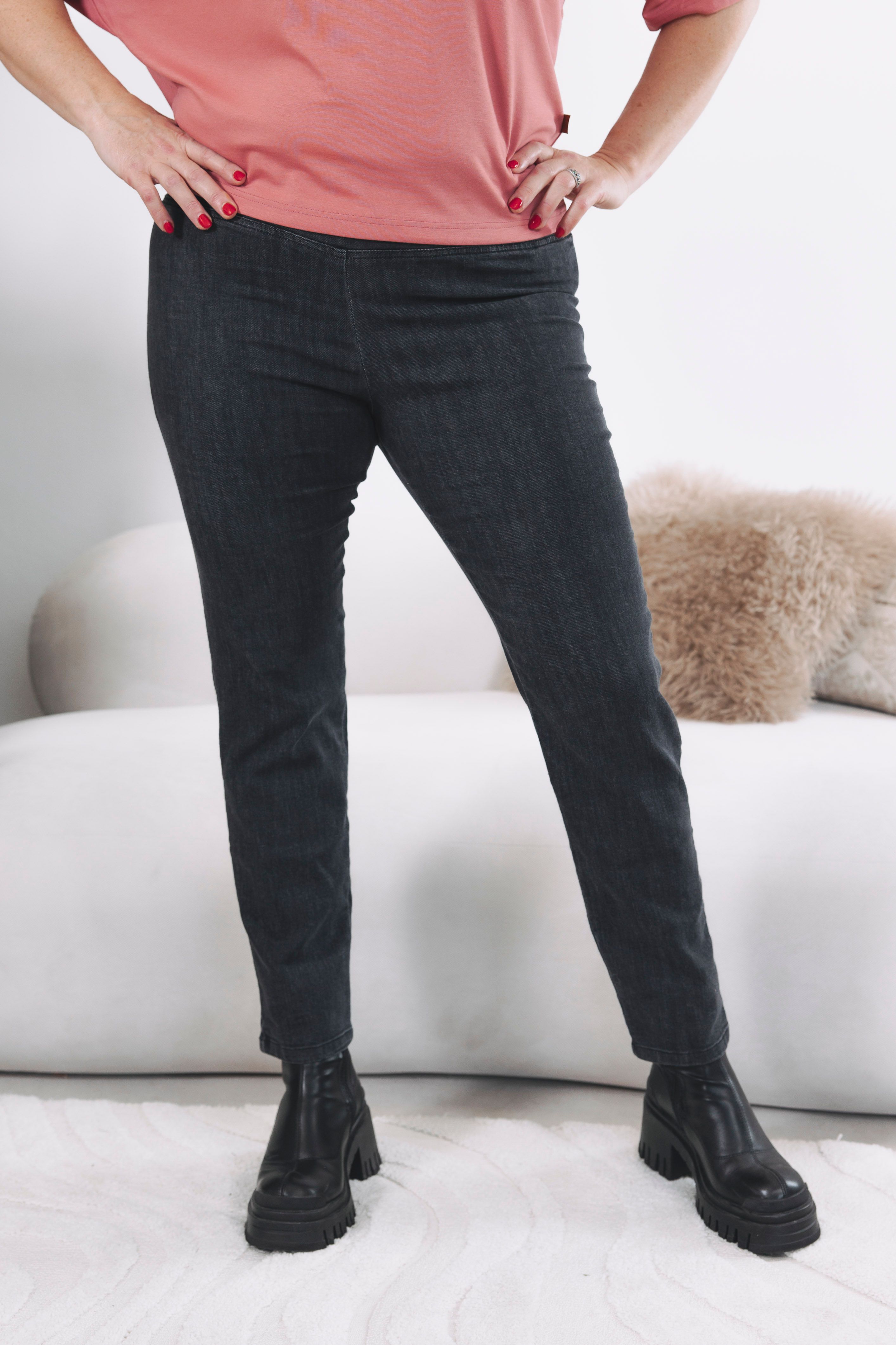 Muse Grey Jeans Plus