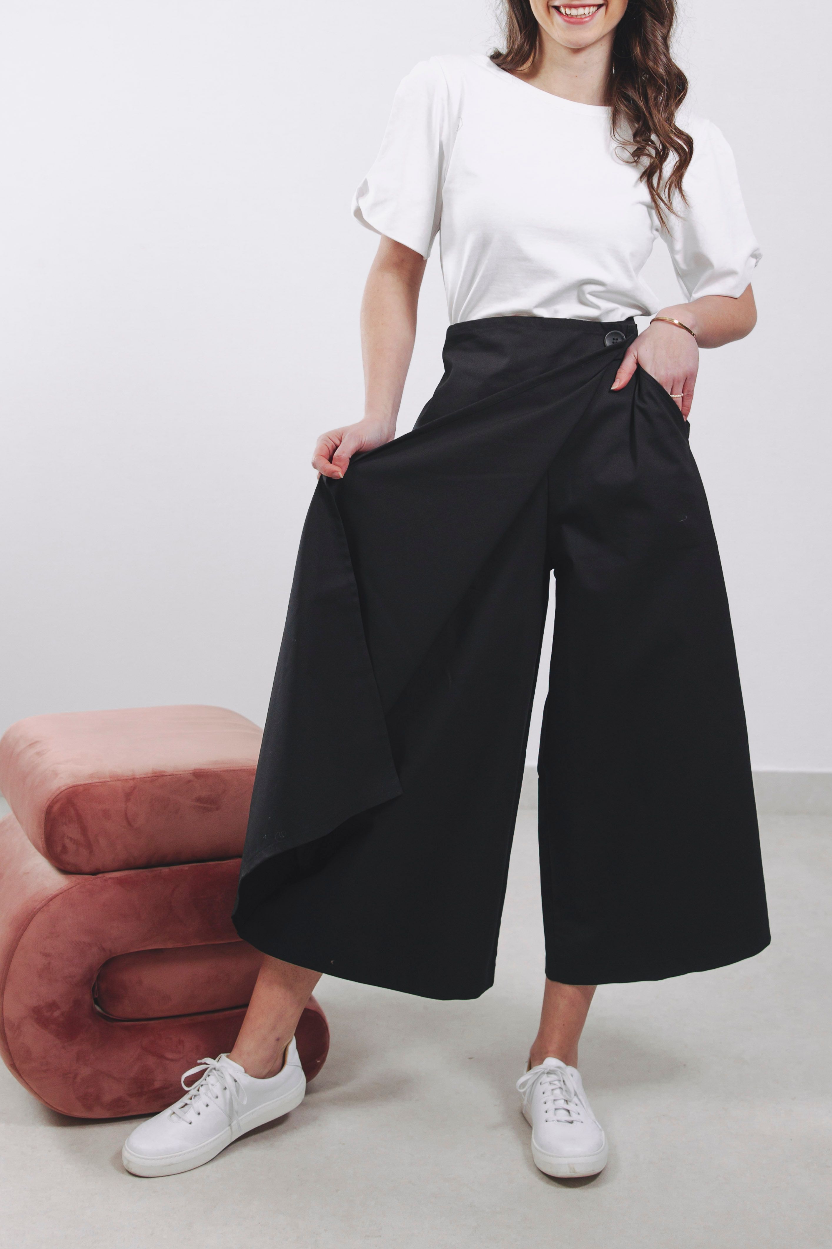 Kalhotová Sukně Nakisai Black