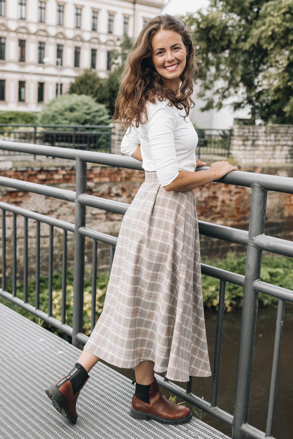 Káťa má na sobě při své výšce 170 cm velikost XS.