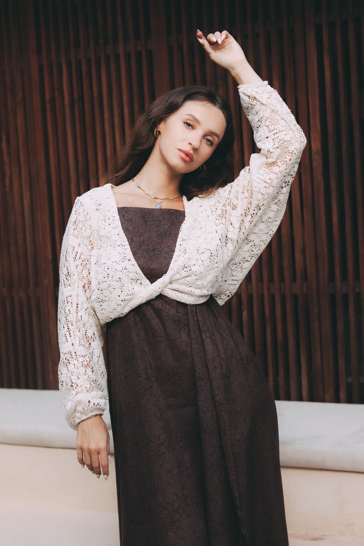 Top Atai Creeme Lace