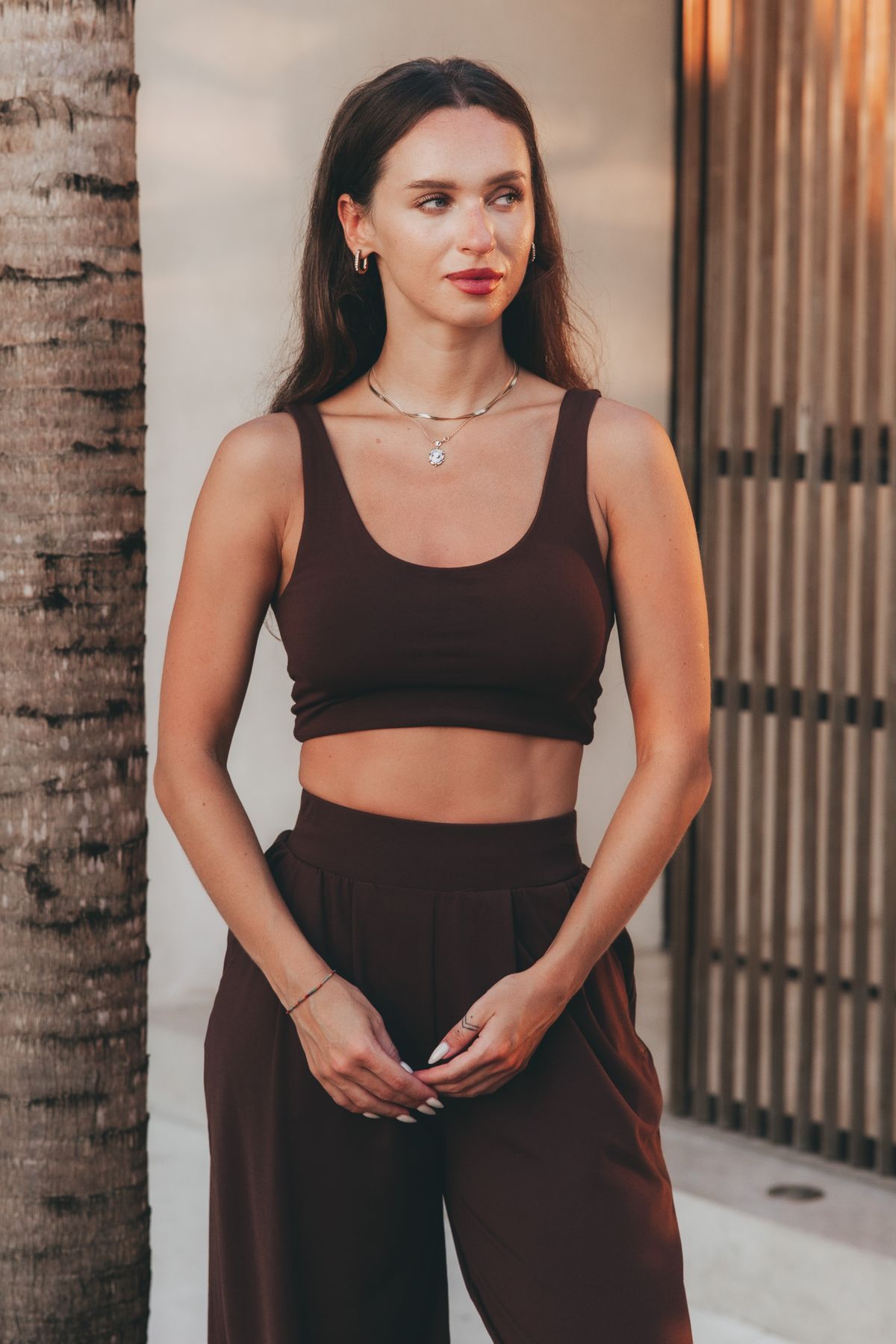 Top Hema Brown