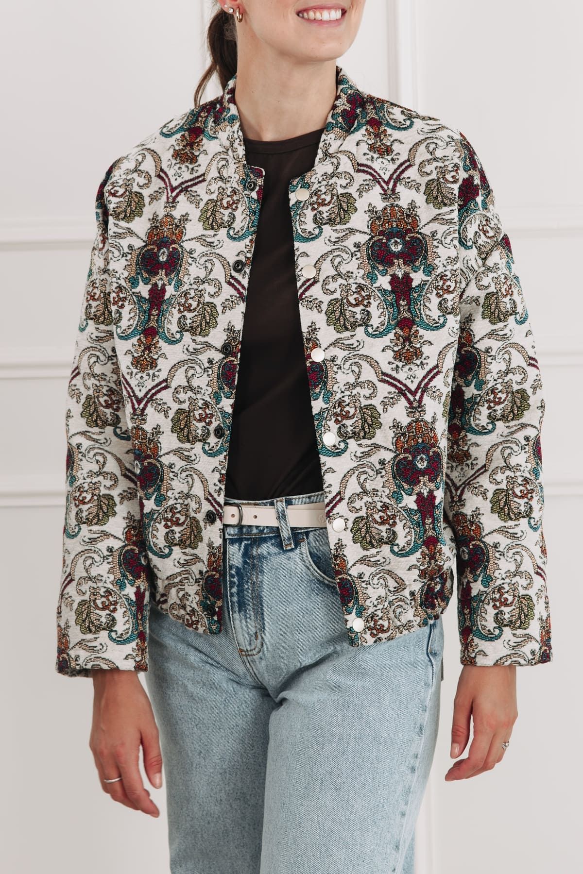 Blejzr Yao Creeme Jacquard