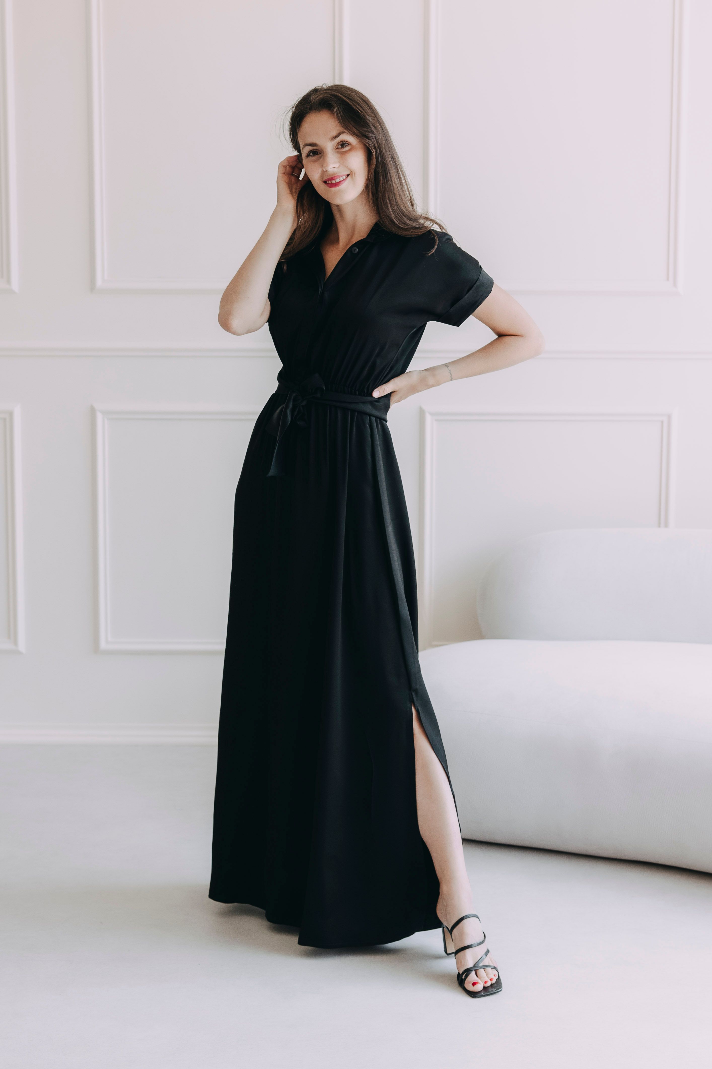 Šaty Yenge Silky Eco Black