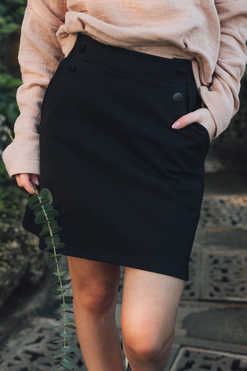 Sukně Mwezi Black Pure