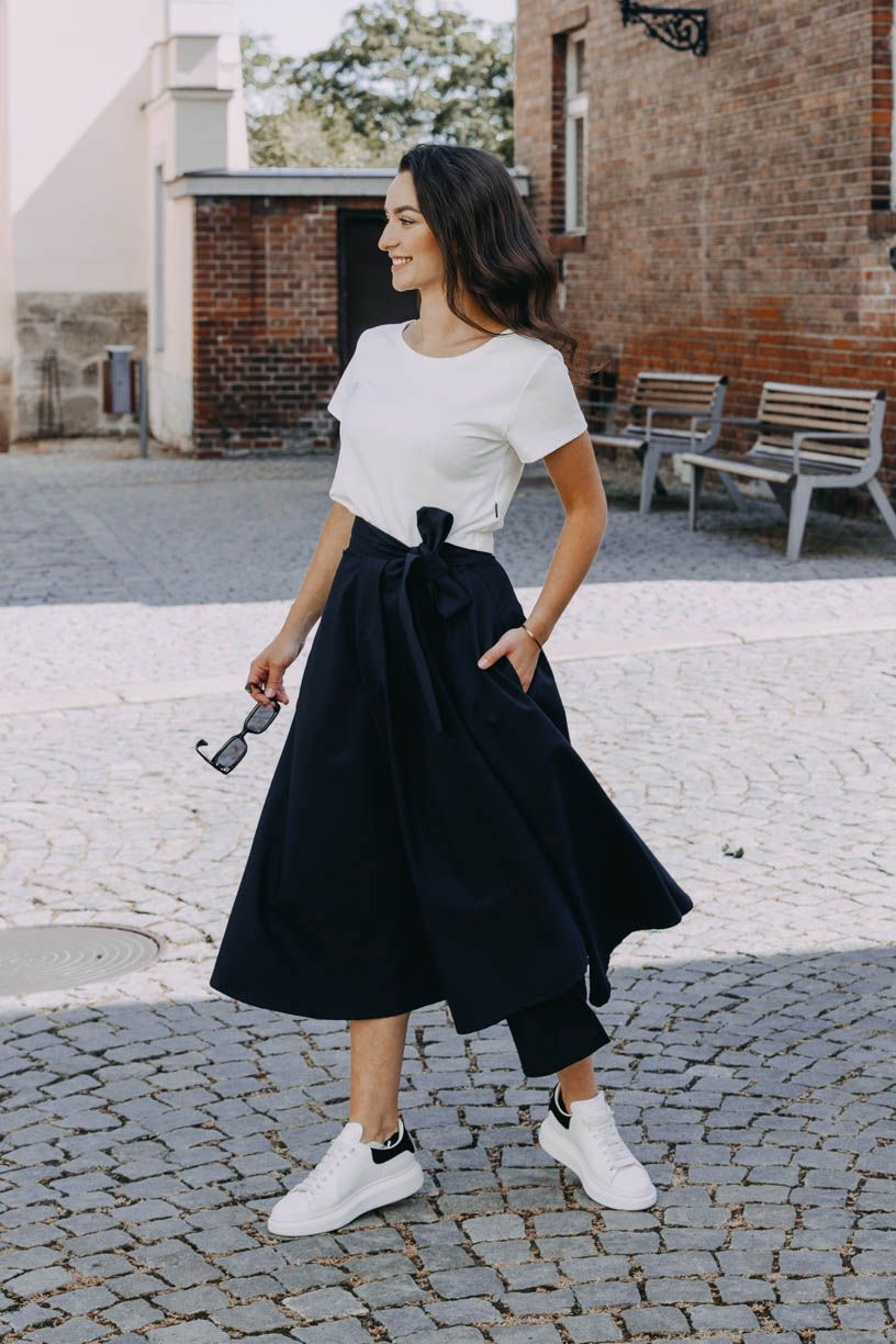 Kačka má na sobě při své výšce 170 cm velikost XS.