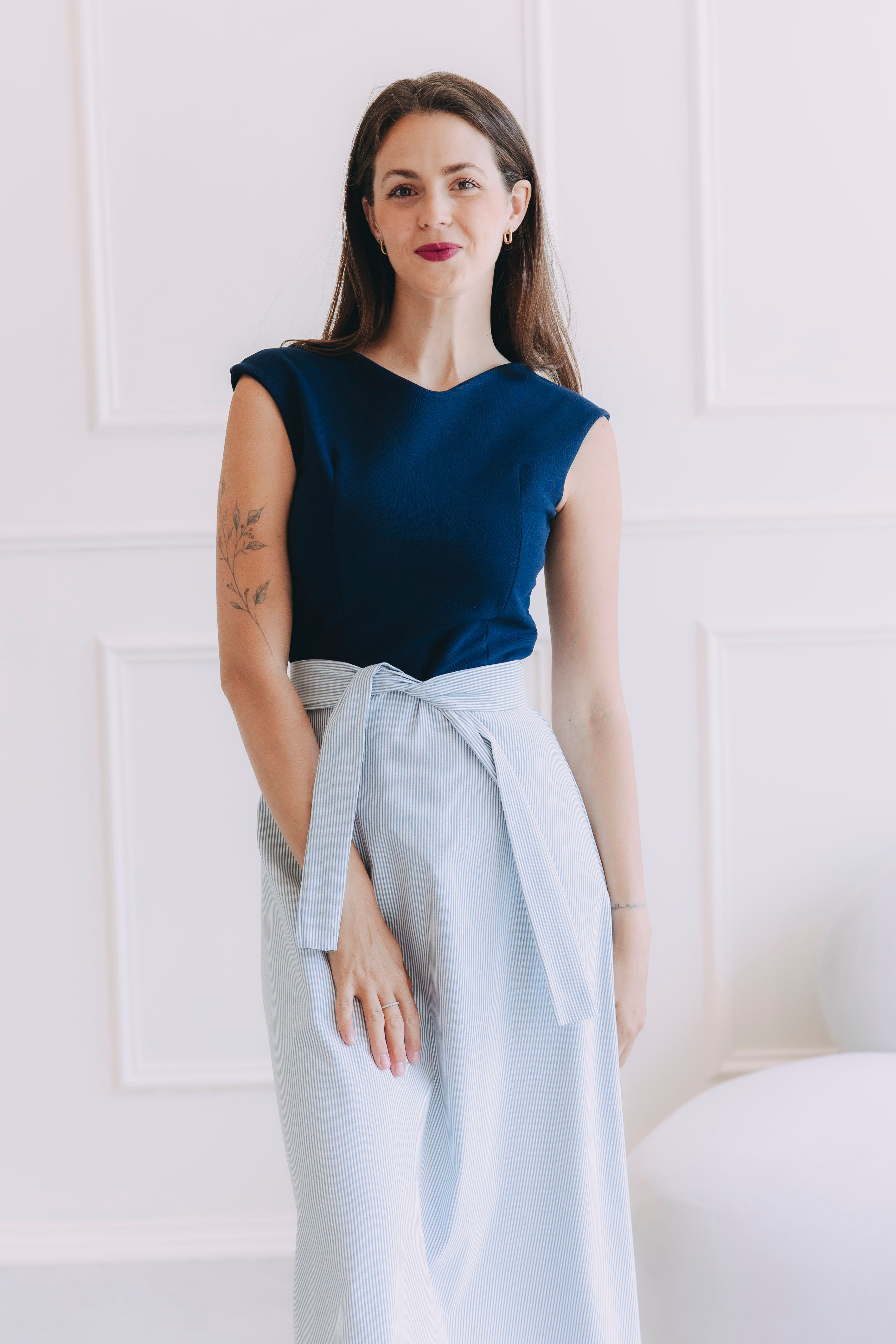 Šaty Tandiwe Navy Stripe