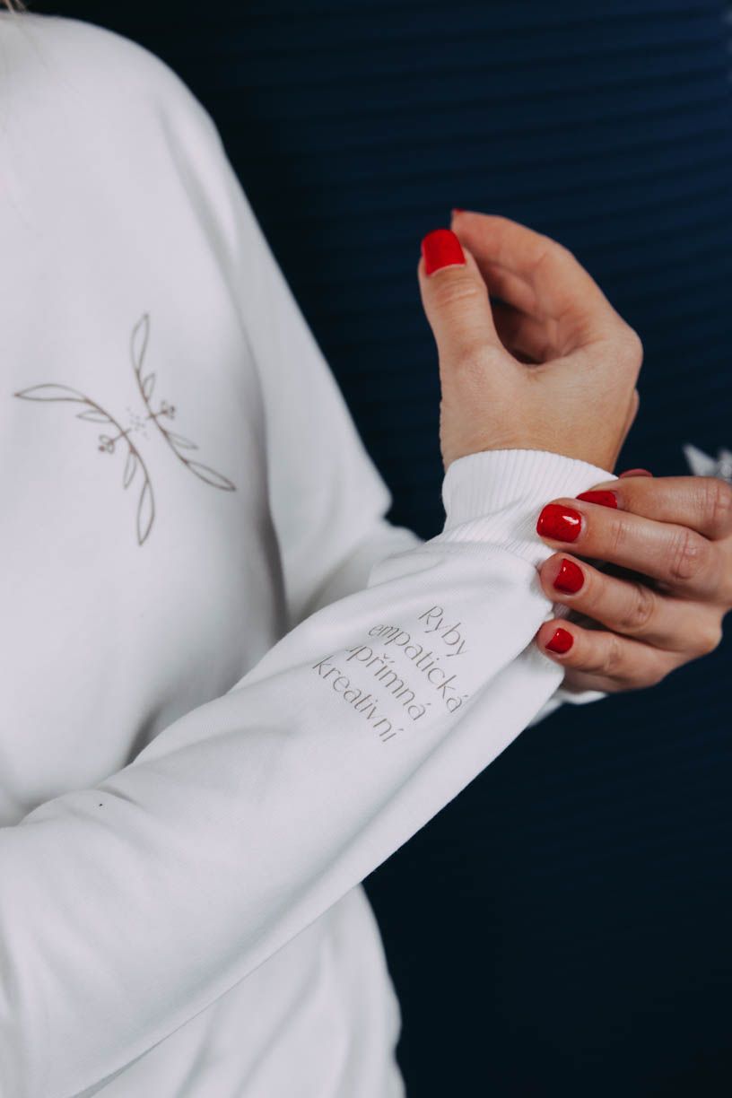 Mikina Asata Ecru Ryby