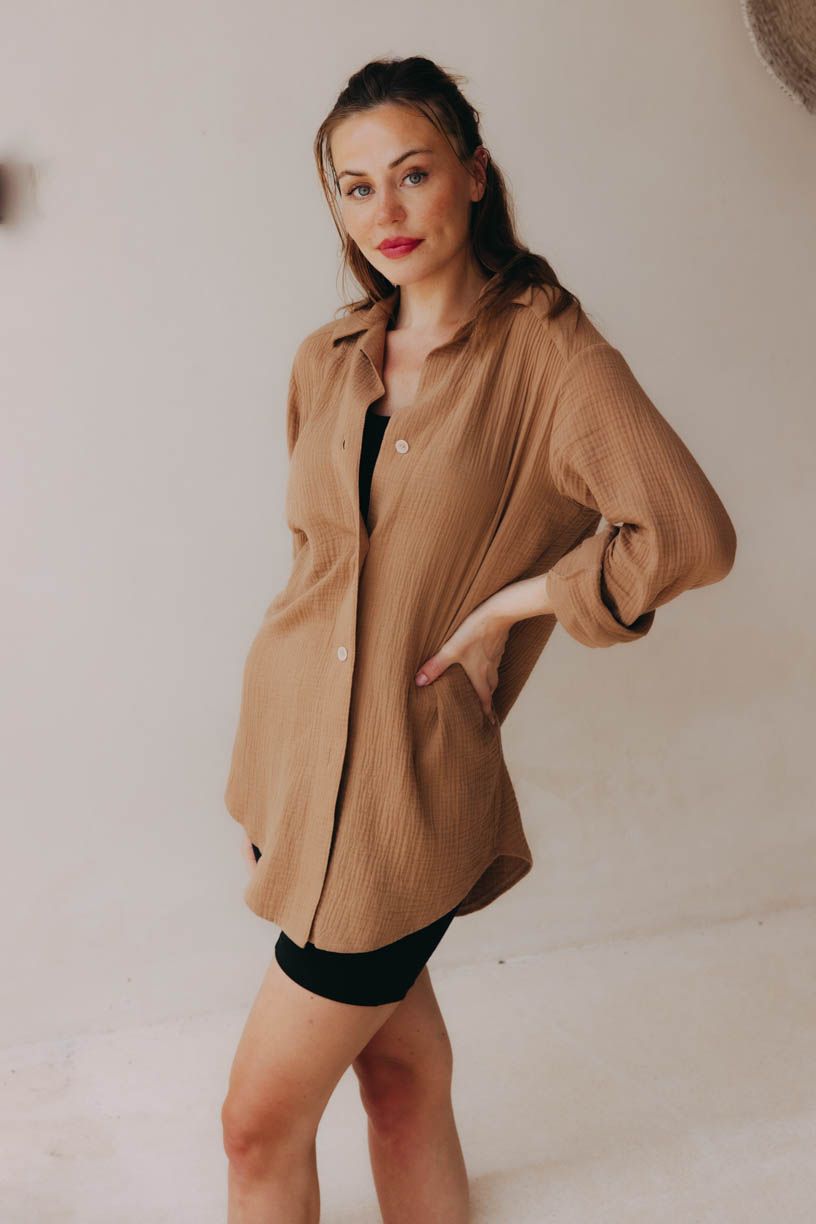 Bella má na sobě při své výšce 177 cm velikost XS.