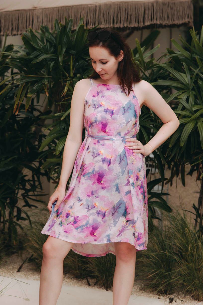 Šaty Ishani Short Flowers